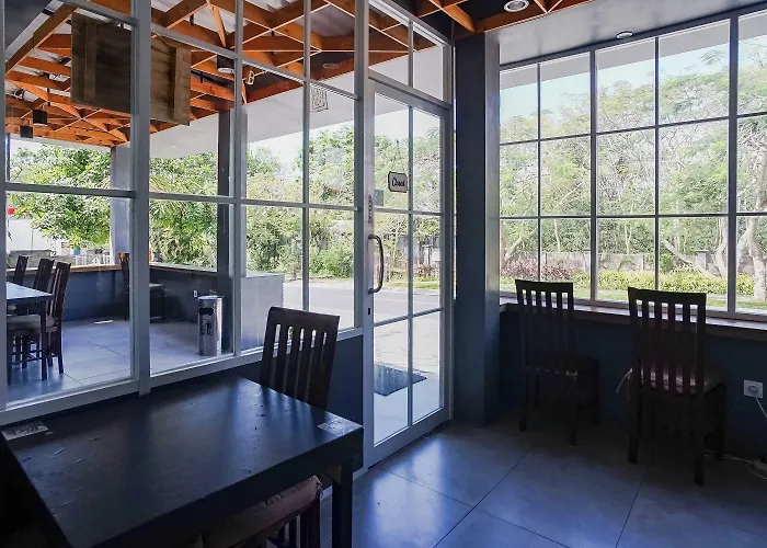Rantun's Place Nusa Dua بيت ضيافة Kutuh